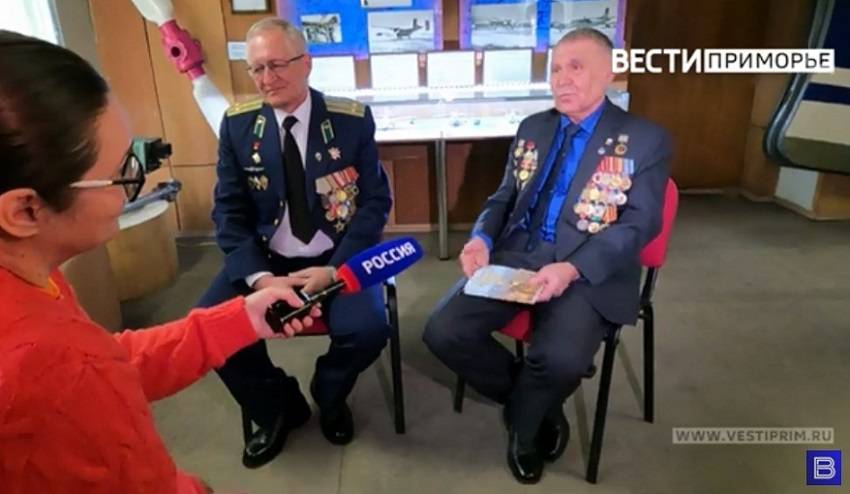 33 года назад последний БТР советских войск покинул Афганистан