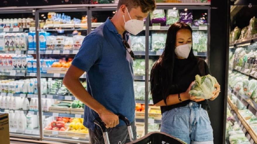 На продуктах, поставляемых в Приморье, перебивают срок годности На продуктах, поставляемых в Приморье, перебивают срок годности