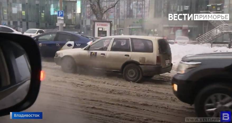 «Под кем рухнет?»: Горожане возмущены ситуацией на мосту