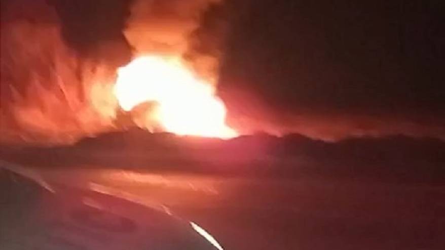 Задержание водителя закончилось погоней со стрельбой и сгоревшим внедорожником (видео)