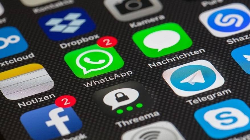 «Если WhatsApp заблокируют 21 марта?»: Как быстро перенести переписку в Telegram