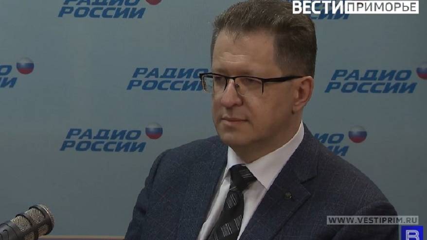 «Интервью»: Что будет со сбережениями приморцев и нужно ли снимать наличные?