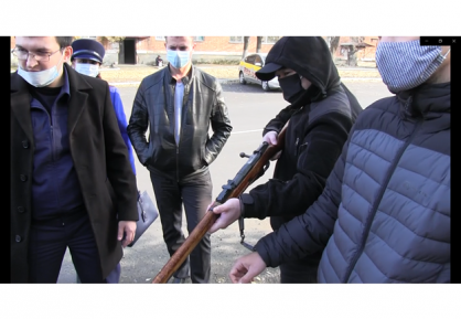 Житель Приморья расстрелял оппонента из дробовика