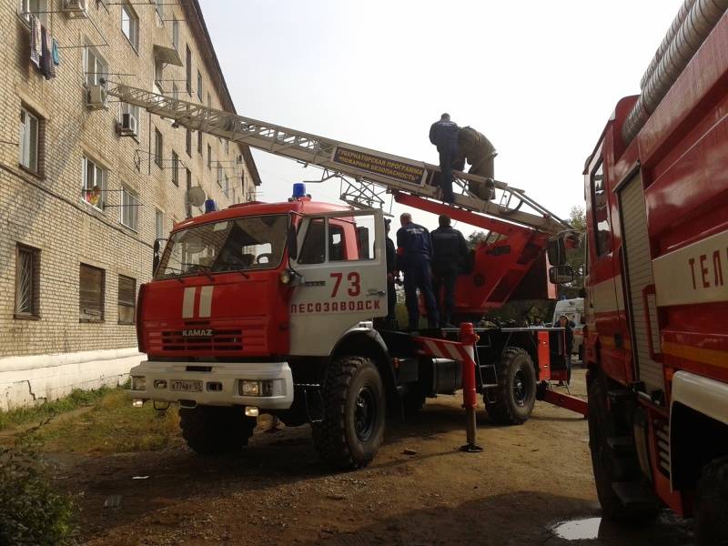 В Приморье произошел пожар в многоквартирном жилом доме