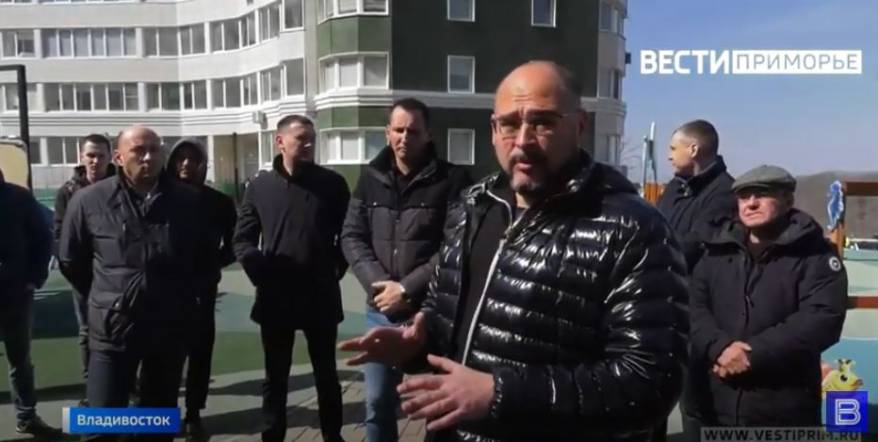 "Пойдём в суд": Константин Шестаков высказался по проблеме ЖК "Изумрудный"