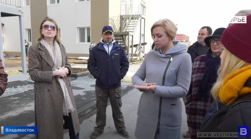Общественные наблюдатели проинспектировали ход строительства школы и детского сада