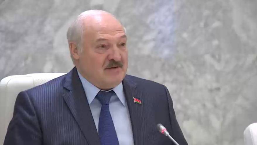 Александр Лукашенко напомнил Олегу Кожемяко про непростые личные отношения