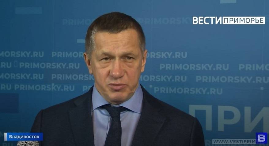 Юрий Трутнев поздравил дальневосточников с Днем Победы Юрий Трутнев поздравил дальневосточников с Днем Победы
