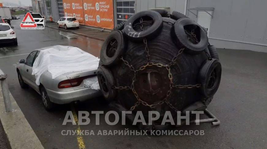 "Что это?": необычное ДТП во Владивостоке вызывает вопросы у горожан