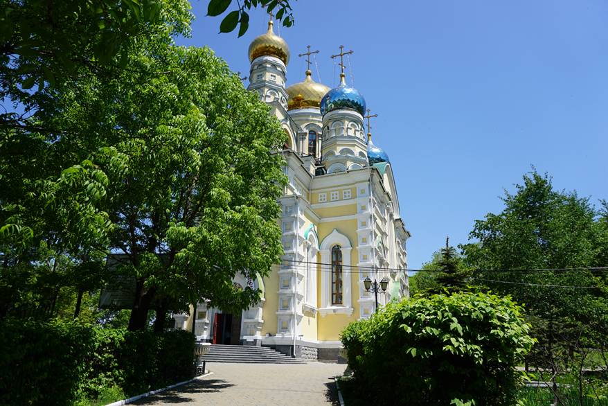 Владивостокцам запретили посещать Покровский парк и парк Минного городка Владивостокцам запретили посещать Покровский парк и парк Минного городка