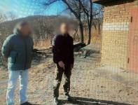 Растлитель несовершеннолетней пытался за взятку скрыть свои преступления Растлитель несовершеннолетней пытался за взятку скрыть свои преступления