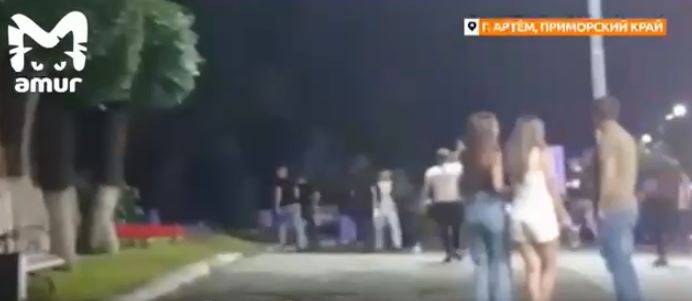 Три человека пострадали в результате стрельбы возле ночного клуба в Приморье