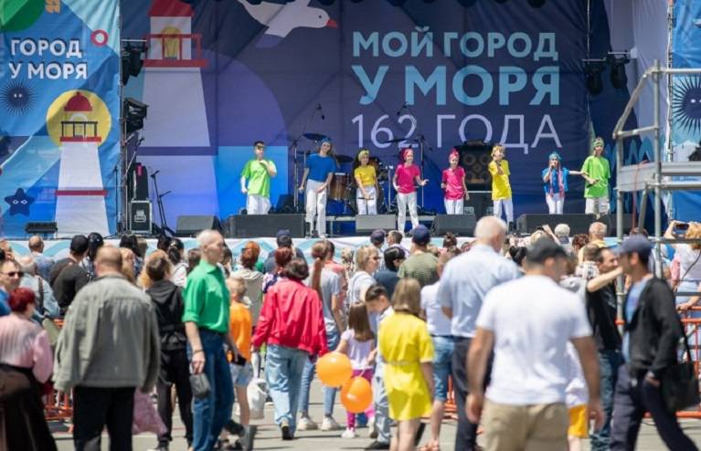 Праздник состоялся: Как Владивосток отметил свои 162 года Праздник состоялся: Как Владивосток отметил свои 162 года