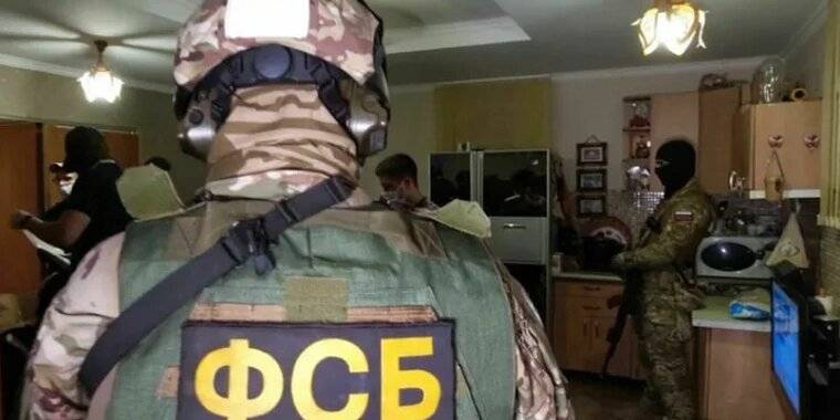 ФСБ задержала капитана порта Владивосток - молния