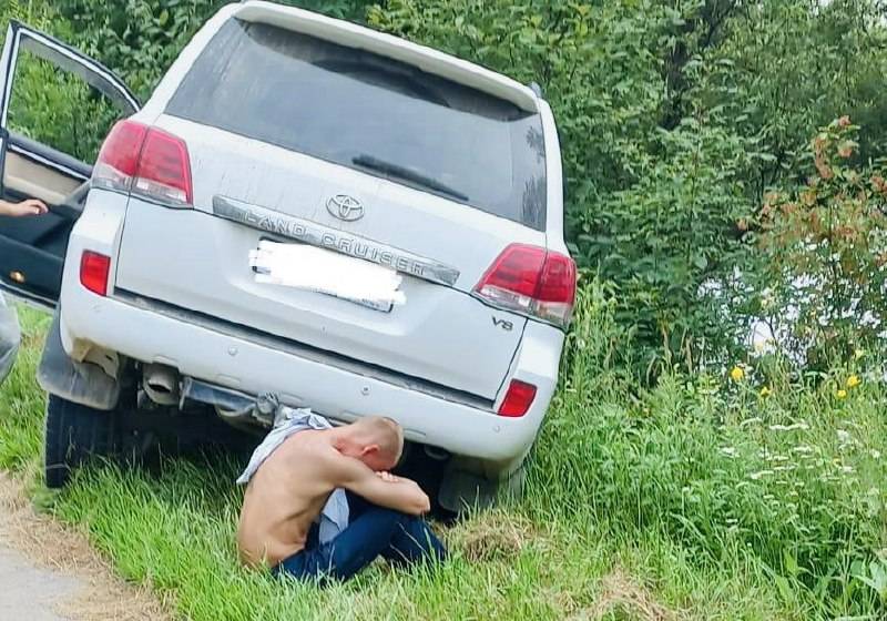 Приморец угнал элитный автомобиль у своего босса