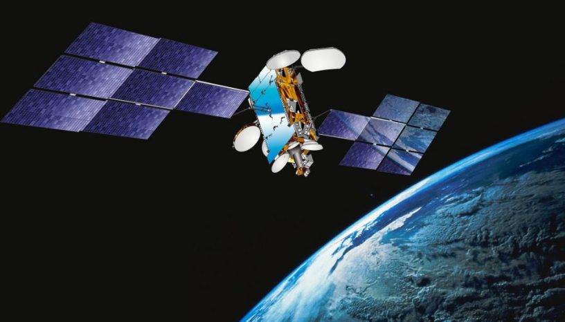 Спутники НТВ-ПЛЮС: Eutelsat 36B. К 25-летию первого российского оператора спутникового телевидения