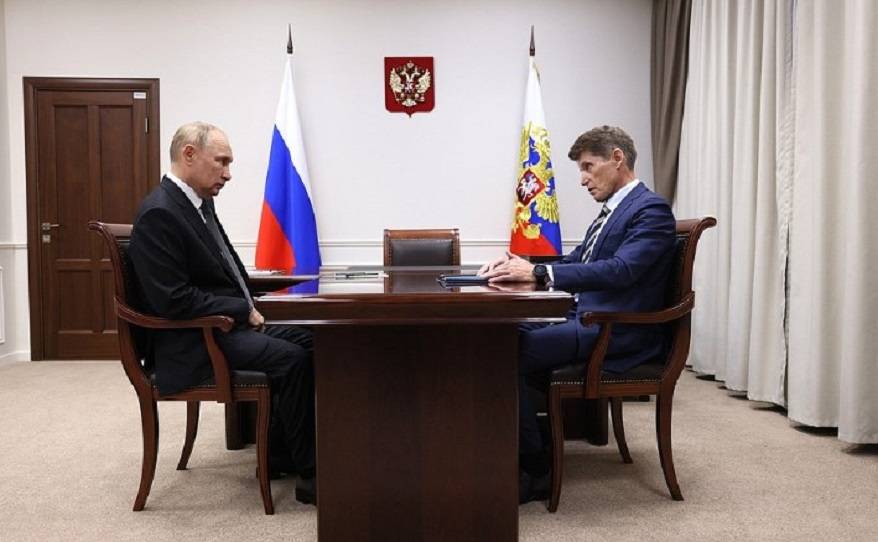 Кожемяко доложил Путину о ситуации в затопленных районах Приморья Кожемяко доложил Путину о ситуации в затопленных районах Приморья