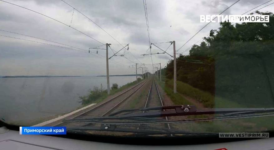 Во Владивостоке ограничат движение через ж/д переезд на Моргородке Во Владивостоке ограничат движение через ж/д переезд на Моргородке