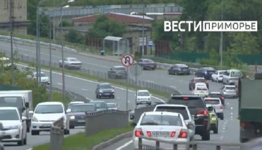 «Разматываются» о леера: ГИБДД услышала водителей в Приморье «Разматываются» о леера: ГИБДД услышала водителей в Приморье