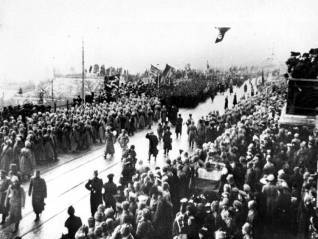 25-го в 4 часа: 100 лет назад завершилась Гражданская война в Советской России 25-го в 4 часа: 100 лет назад завершилась Гражданская война в Советской России
