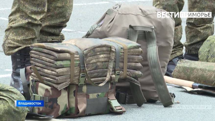 Закон принят: Добровольцев приравняли к военнослужащим по контракту