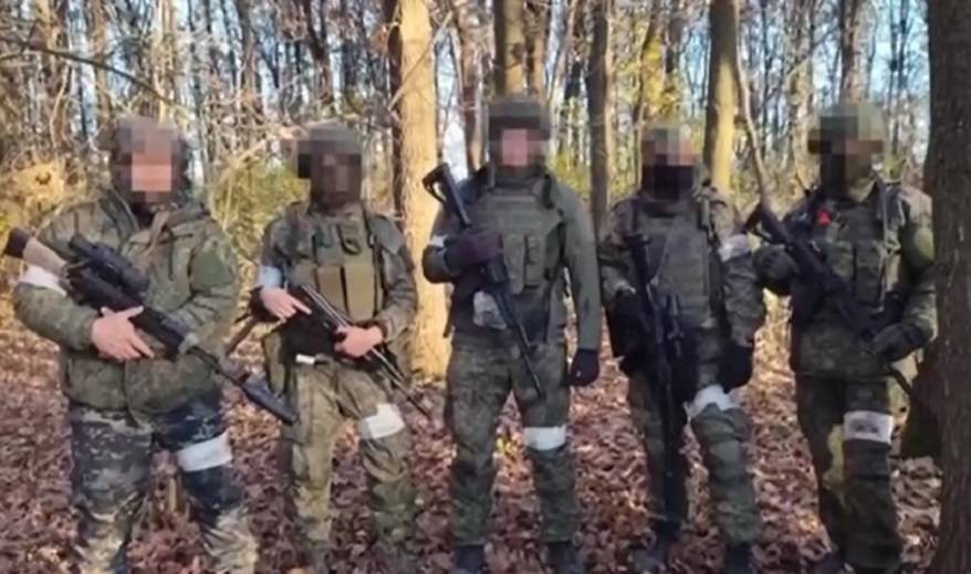 Вышедшие из боя морпехи обратились к жителям Приморья (видео) Вышедшие из боя морпехи обратились к жителям Приморья (видео)