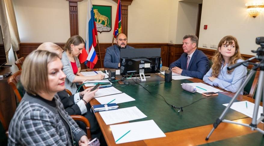 Мэры Владивостока и Харбина обсудили вопросы сотрудничества
