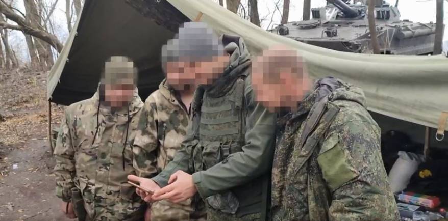 "Лучше, чем любой костер": Жены приморских морпехов записали обращение