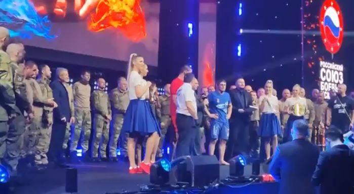 Почти сто спортсменов-добровольцев отправятся на Специальную военную операцию Почти сто спортсменов-добровольцев отправятся на Специальную военную операцию