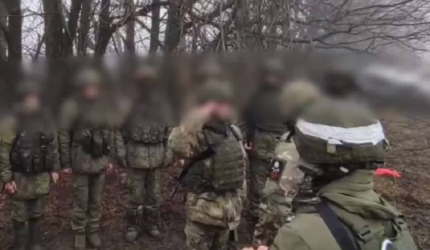 «До слез»: Приморцы узнали на видео сыновей и мужей, участвующих в боях в зоне СВО «До слез»: Приморцы узнали на видео сыновей и мужей, участвующих в боях в зоне СВО