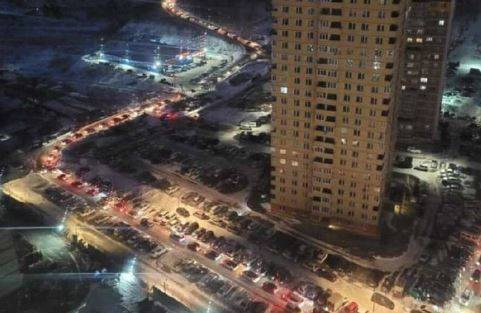 Элитный жилой микрорайон оказался в транспортной блокаде во Владивостоке Элитный жилой микрорайон оказался в транспортной блокаде во Владивостоке