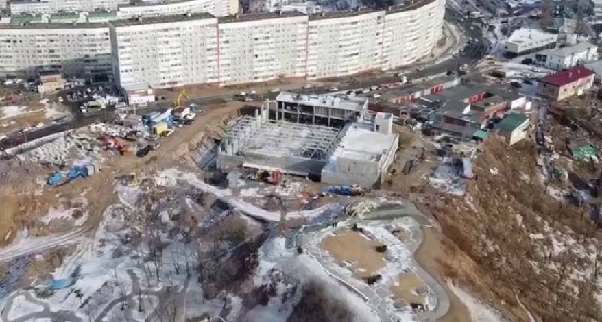Грандиозное строительство перевернуло сознание жителей Владивостока Грандиозное строительство перевернуло сознание жителей Владивостока