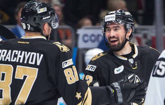 Хоккеисты "Адмирала" одержали победу над "Сибирью"