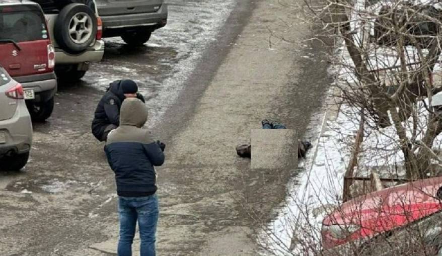 Следком начал проверку по факту обнаружения трупа во Владивостоке