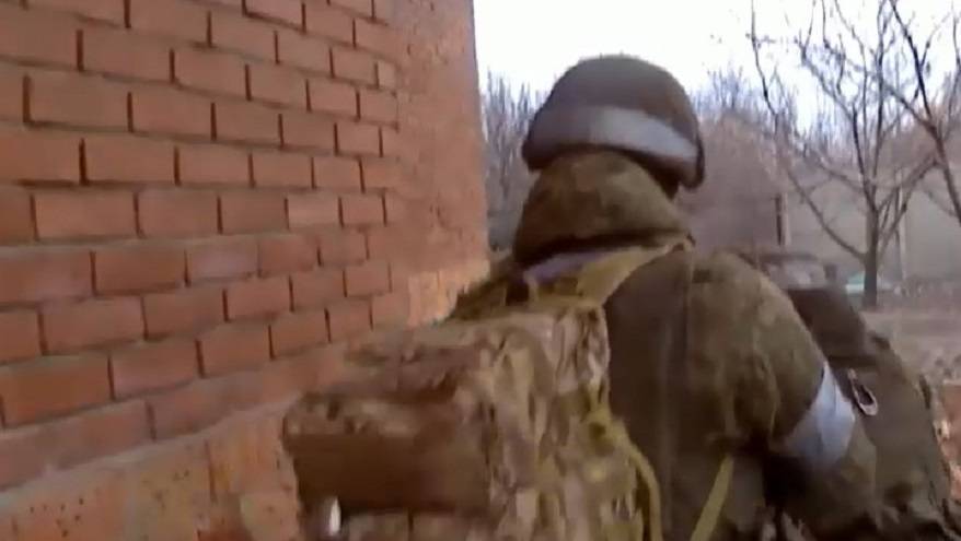 «Работаем, ребята, работаем»: Морпех с позывным Фима показал штурм окраины Угледара «Работаем, ребята, работаем»: Морпех с позывным Фима показал штурм окраины Угледара