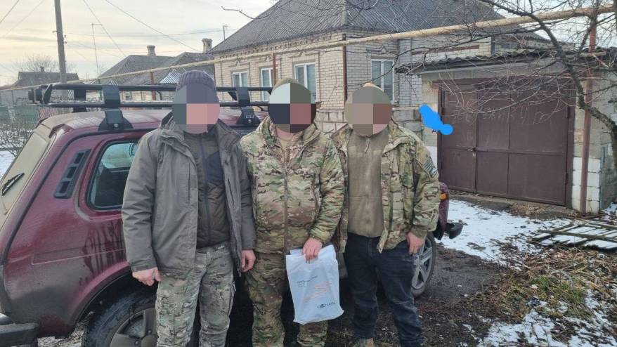 Герой России сделал особый подарок снайперам Тихоокеанского флота
