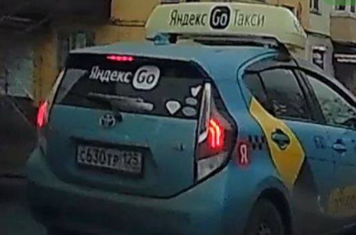 "Хрюшка" в такси вызвала негодование у жителей Владивостока