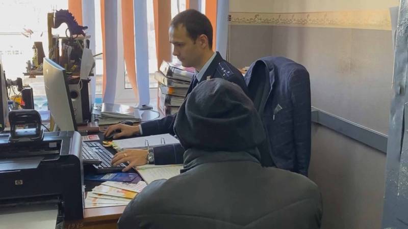 В Приморье мошенник завладел миллионами доверчивых приморцев