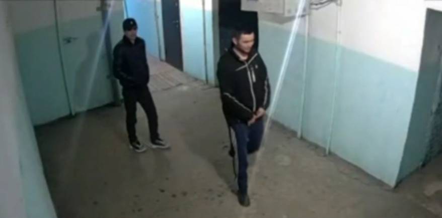 "Как можно быть такой свиньёй?": позорный поступок мужчины в Приморье стал достоянием Сети "Как можно быть такой свиньёй?": позорный поступок мужчины в Приморье стал достоянием Сети