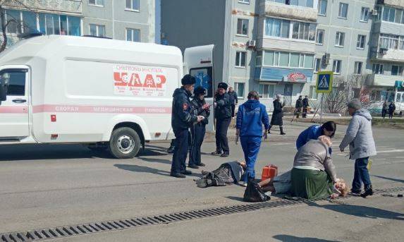 Автомобиль сбил верующих во время Крестного хода в Лучегорске