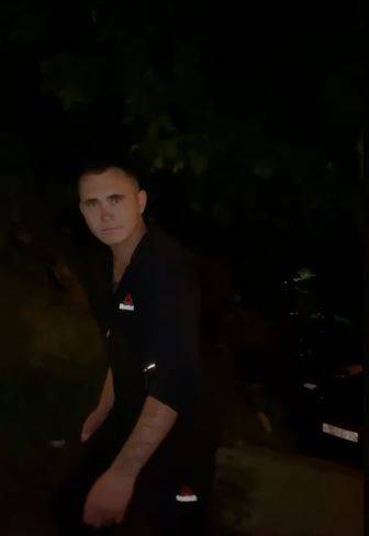 Полиция разыскивает неадеквата, который портит имущество владивостокцев