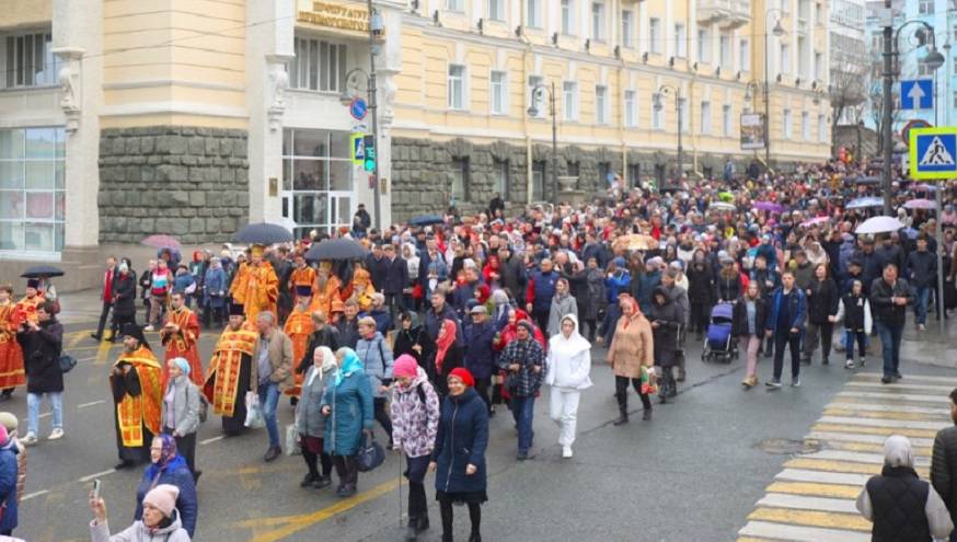 Пасхальное шествие прошло во Владивостоке