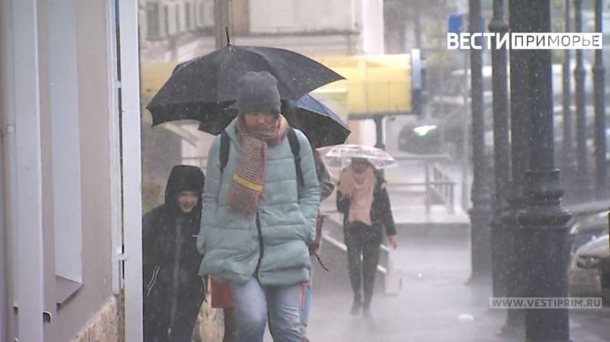 Холодный высотный вихрь принесет снег с дождем и похолодание в Приморье Холодный высотный вихрь принесет снег с дождем и похолодание в Приморье