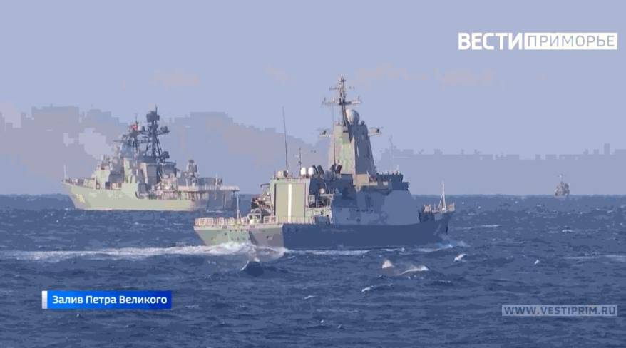 Четыре флота ВМФ России выведут из подчинения военных округов Четыре флота ВМФ России выведут из подчинения военных округов