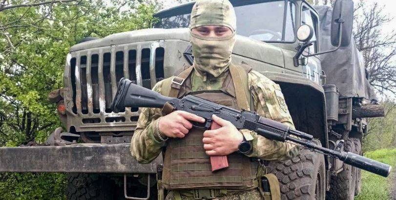 "В такой ситуации страшно любому": Боец Тагир поделился историями подвигов своих товарищей "В такой ситуации страшно любому": Боец Тагир поделился историями подвигов своих товарищей