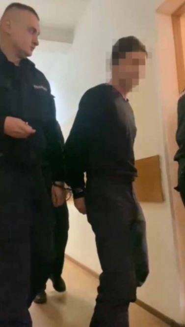 Брали бойцы "Грома": участник криминального бизнеса задержан во Владивостоке Брали бойцы "Грома": участник криминального бизнеса задержан во Владивостоке