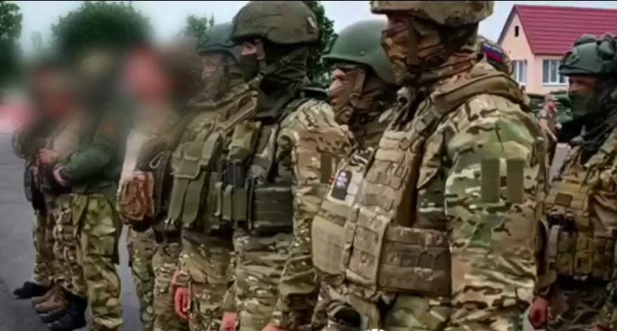 Морпехов-тихоокеанцев наградили высшими наградами ДНР Морпехов-тихоокеанцев наградили высшими наградами ДНР