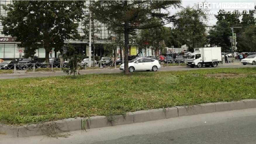 «Что это? Теперь пробки больше будут»: Постройка у автовокзала ввела в недоумение горожан