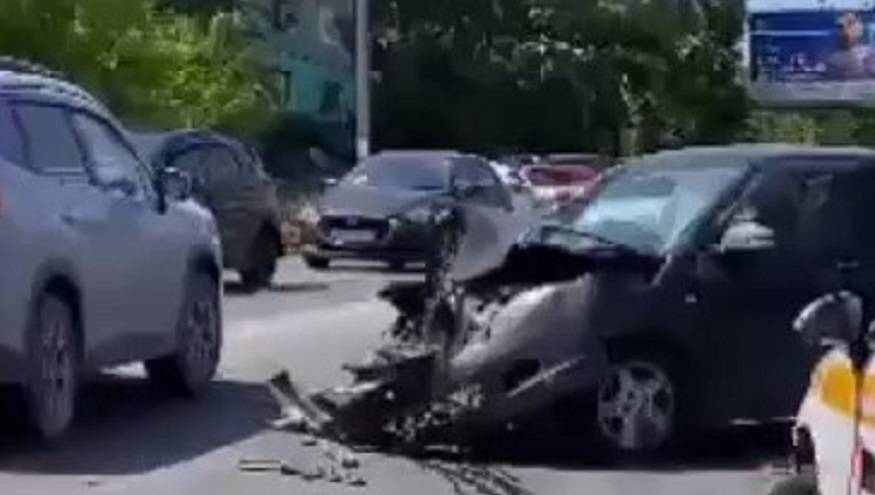 «Месиво» из 7 авто устроил водитель эвакуатора