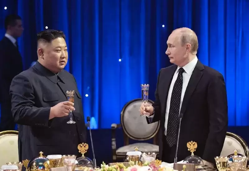 Россия возобновила экспорт нефти в Северную Корею Россия возобновила экспорт нефти в Северную Корею